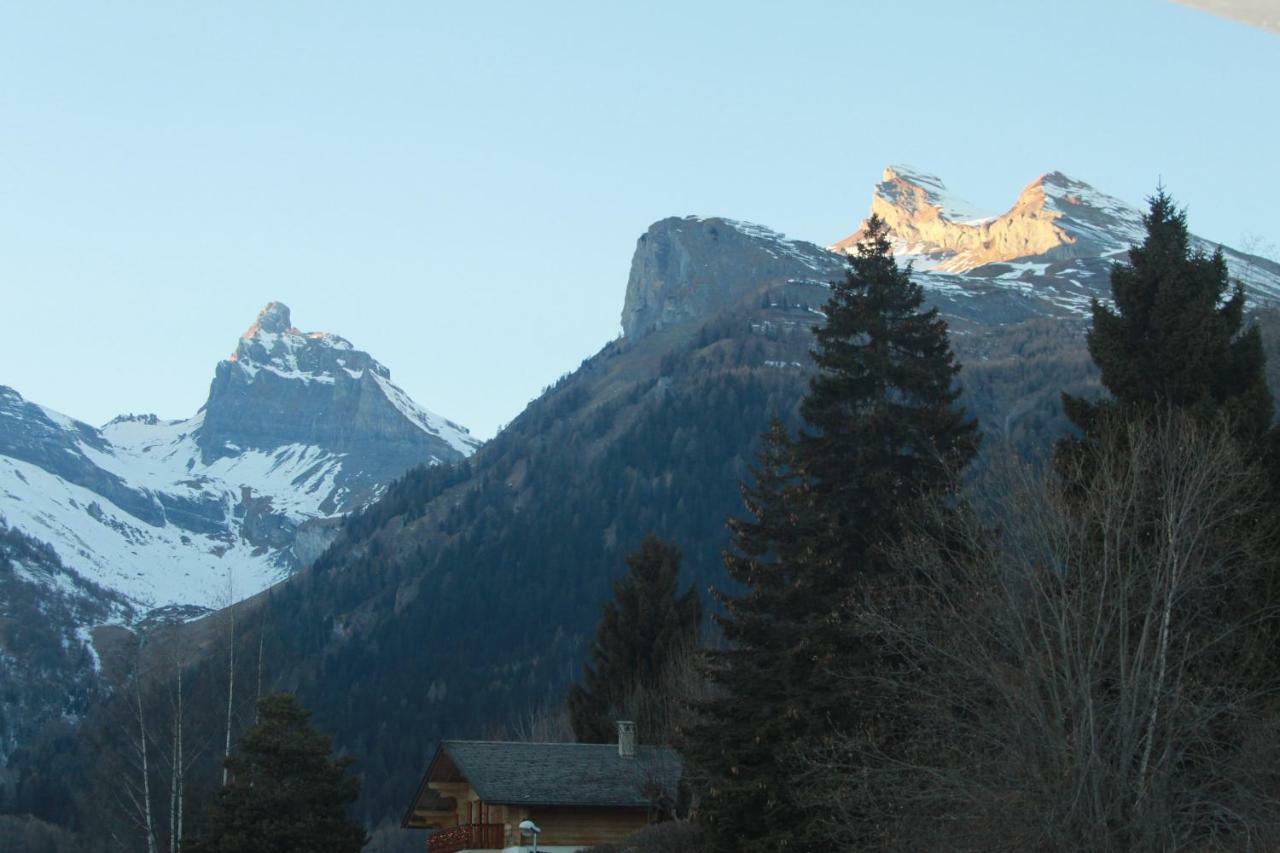 Appartement Dans Le Centre Thermal Les Sources Ovronnaz Exterior foto
